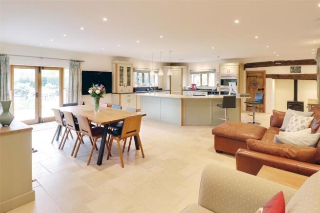 Kitchen/Breakfast Rm