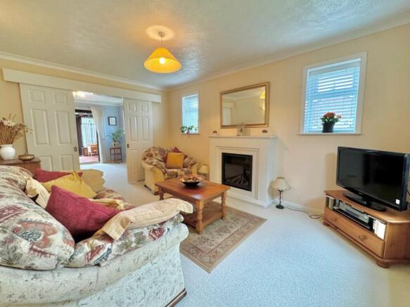 Clark Drive, Melton Mowbray photo 4