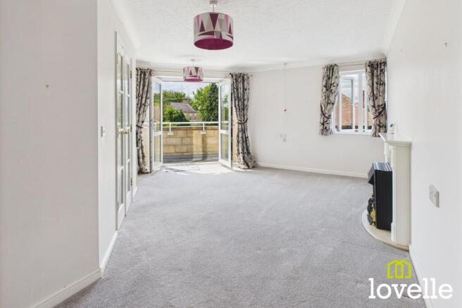 2 bed Flat for sale Image 6