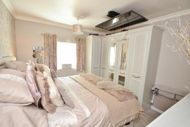 Bed 1