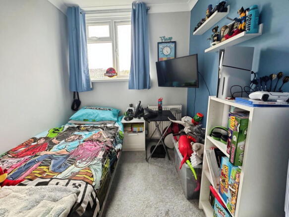 Photo 9