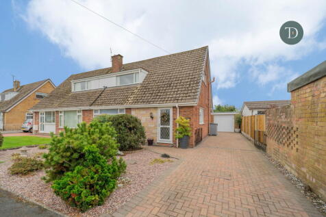 Sunny Ridge, Mold, CH7