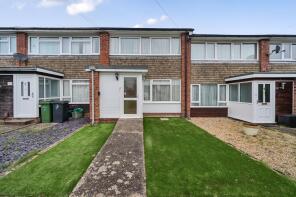 11, Coombe Court, Thatcham RG19 4JR
