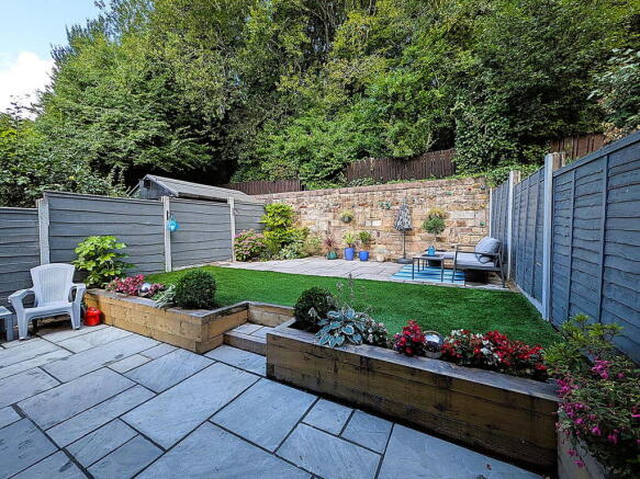 2 bed Semi-Detached for sale Image 12