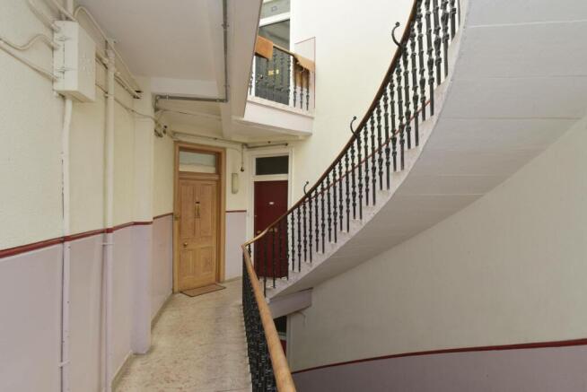 MFL5223147_952.jpg