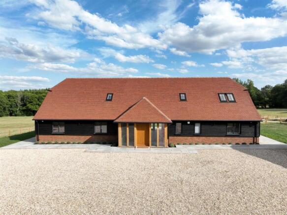 Tittlesfold-Croft-The-Haven-Billingshurst-RH14-9BG