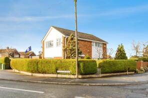 2, Broadway, North Hykeham, Lincoln LN6 8DR