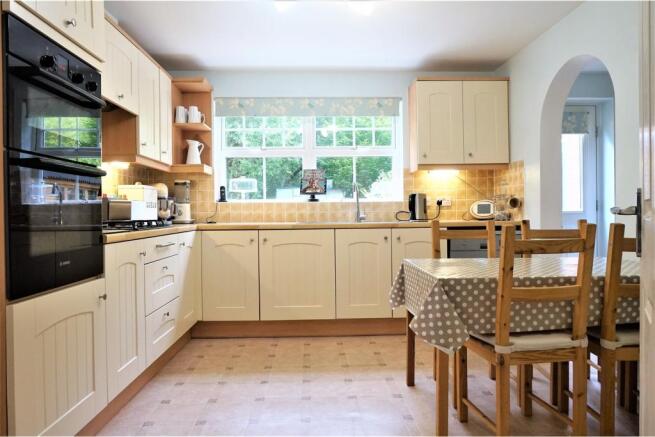 Kitchen / Breakfast