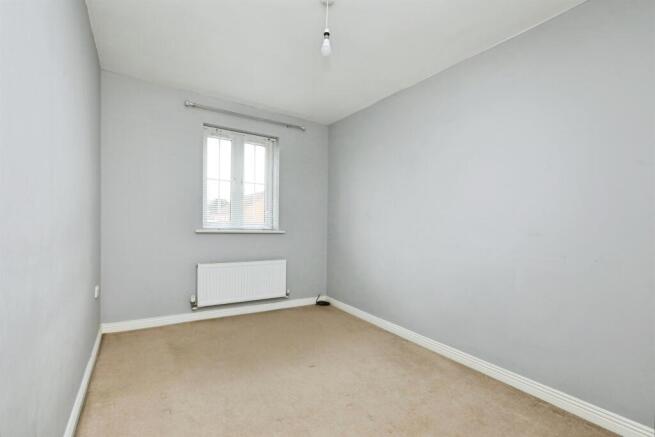 4 bed Town House for sale Image 8
