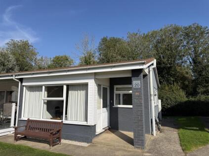 Marsh Road, Oulton Broad, Lowestoft