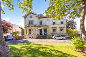 Flat 4, One Lypiatt, Lypiatt Drive, Cheltenham GL50 2QP