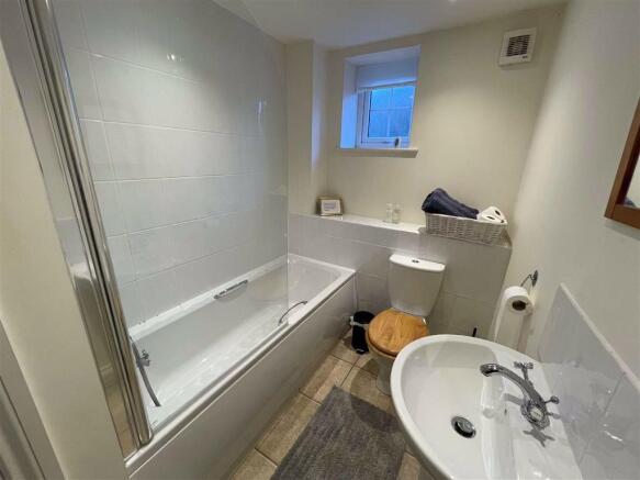 Ground Floor Bathroom