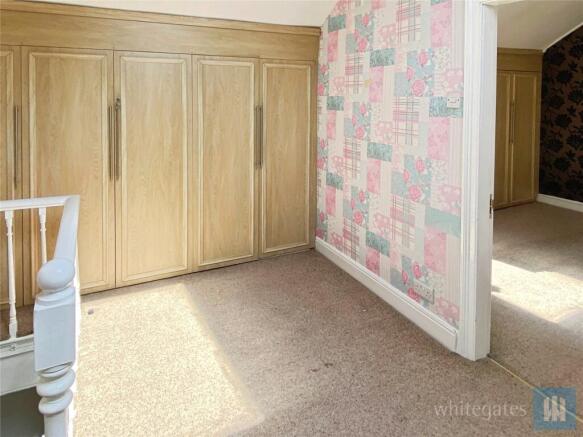 4 bed End of Terrace to rent Image 10