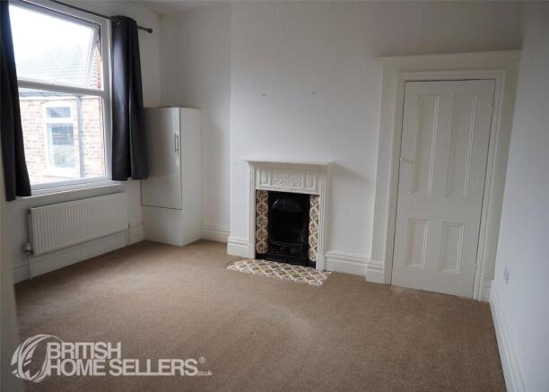 4 bed Terraced for sale Image 8