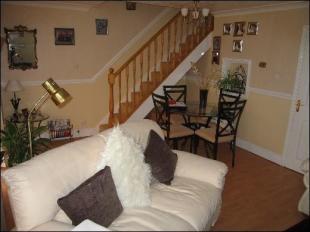 Lounge 2