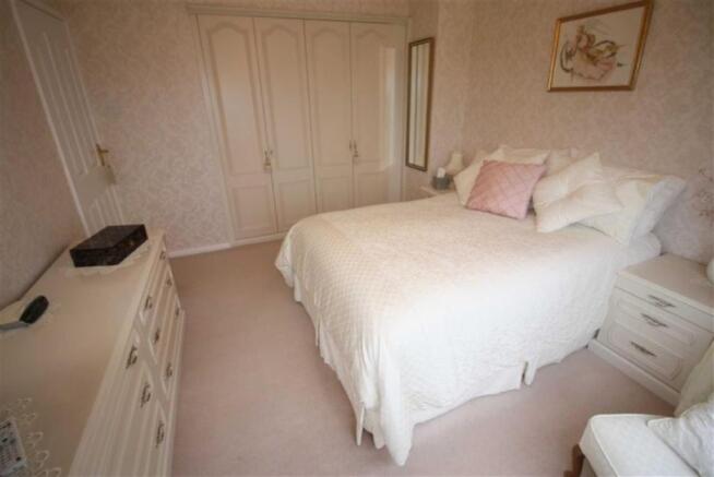 Double Bedroom 1 (Fr