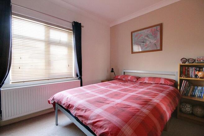 Bedroom 2 (Double)