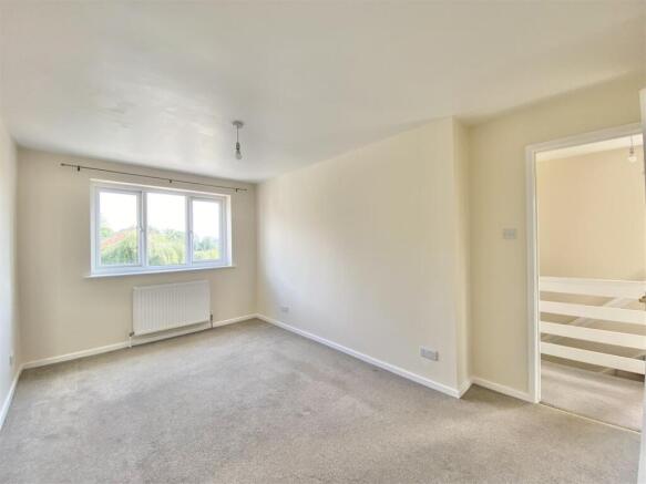 3 bed Detached for sale Image 6