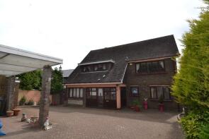 89a, London Road, River CT16 3AA
