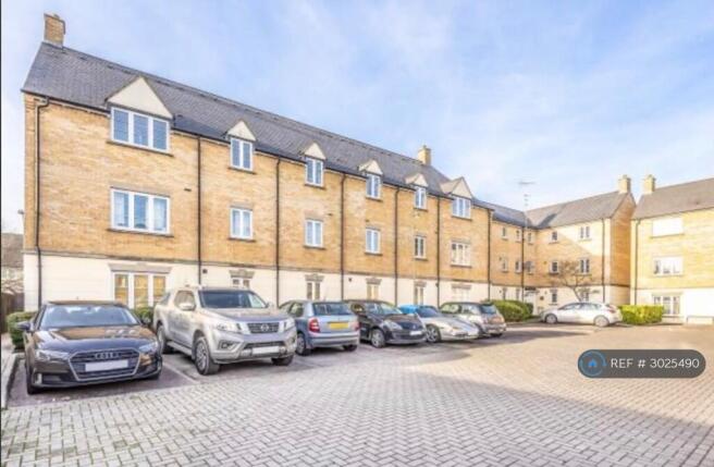 Block Exterior (Rear & Parking)