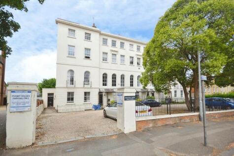 Castle Hill, Reading, Berkshire, RG1 7RP