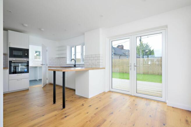 Kitchen/ Dining/ Utility
