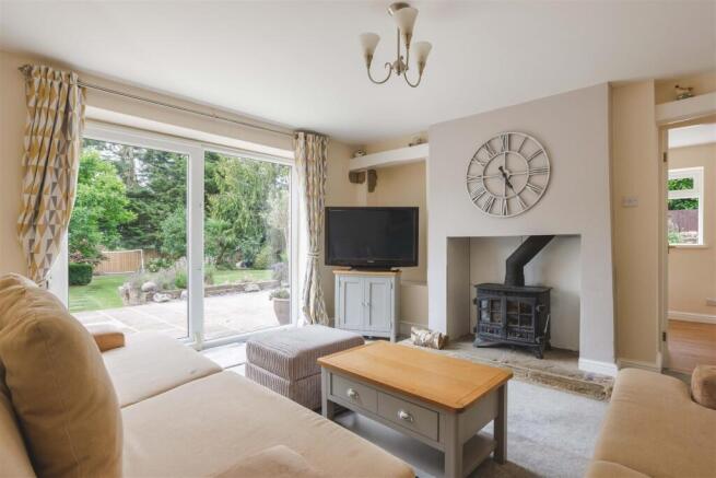 4 bed Farm House for sale Image 9