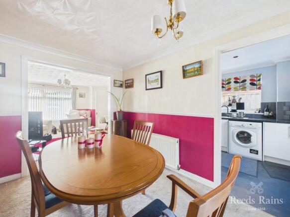 2 bed Semi-Detached for sale Image 6