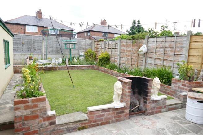  Garden a