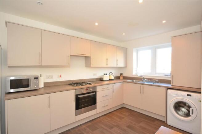 Dining/Kitchen
