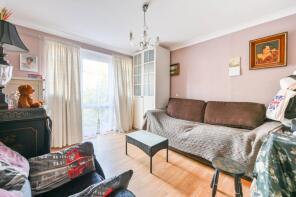 4, Moat Drive, Harrow HA1 4RX