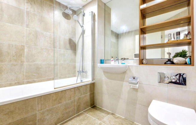 2 bed Apartment for sale Image 7