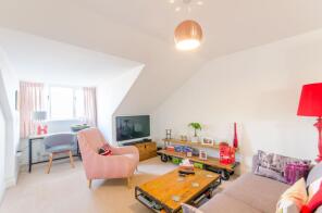 75, Shernhall Street, London E17 9HS