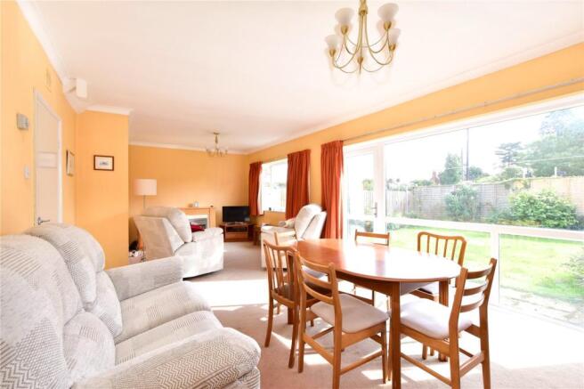 Living/Dining Room