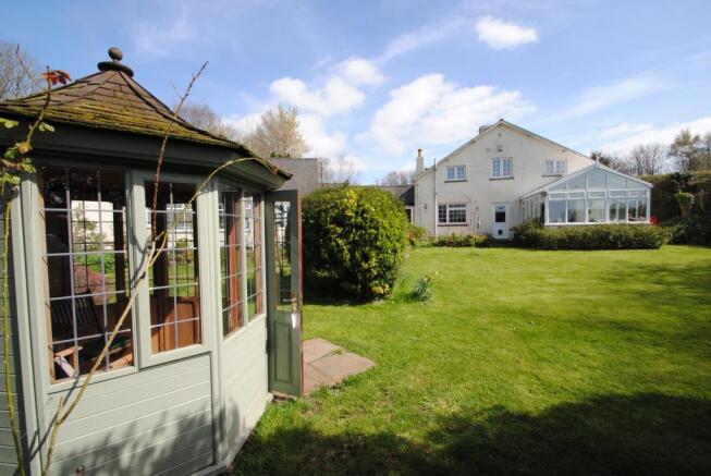 Summerhouse & Gdn