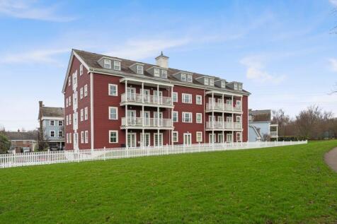 Lewiston Close, Worcester Park