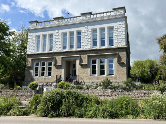 2 Bedroom Apartment for Sale