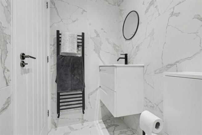 Shower Room_2.jpeg