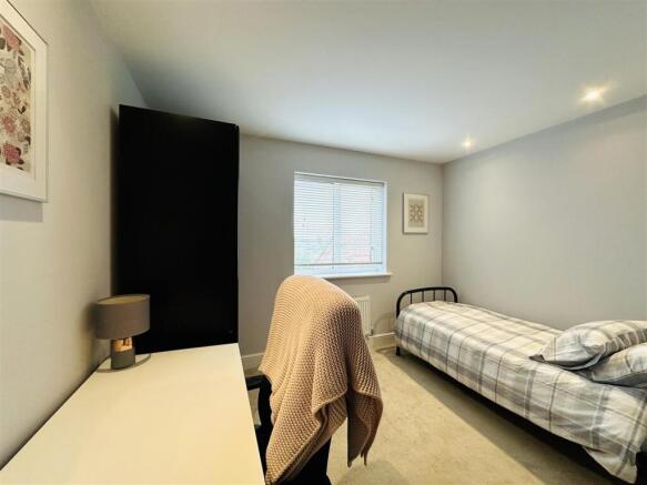 bed 3
