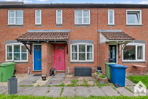 Cantors Court, Bishops Cleeve