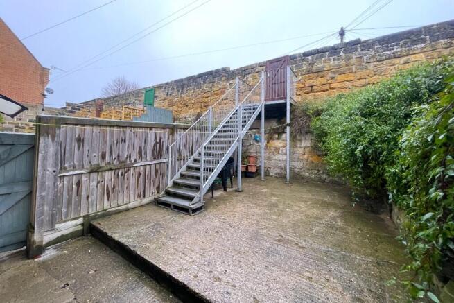 2 bed Terraced for sale Image 9