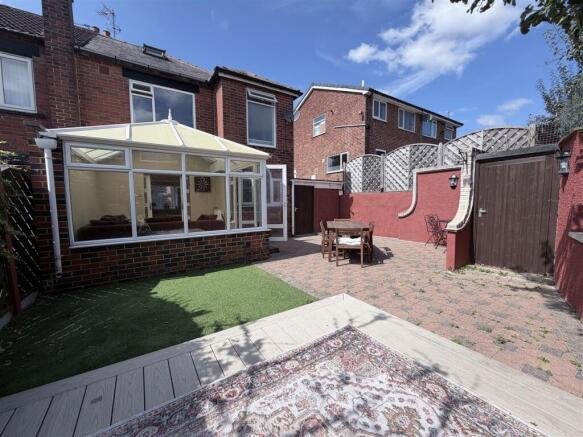 3 bed Semi-Detached for sale Image 4
