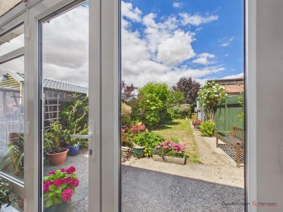 3 bed Semi-Detached for sale Image 4