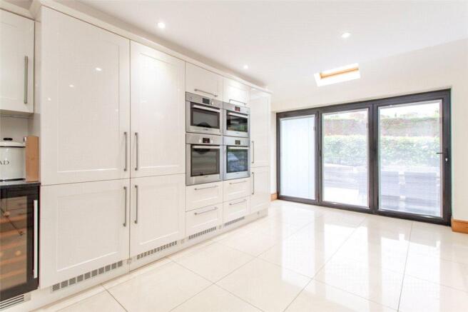 Kitchen 04