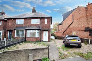 32, Beacon Road, Beeston NG9 2EY