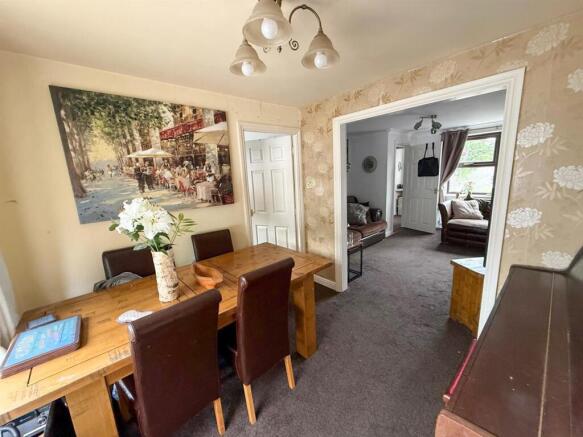 Four bed detached house, Silsden 3