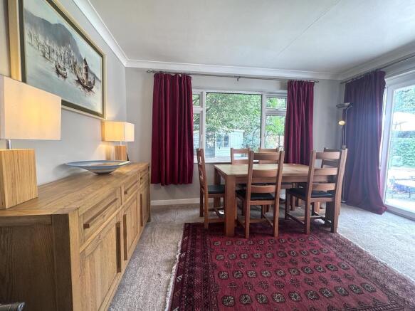 11 - Dining Room.jpg