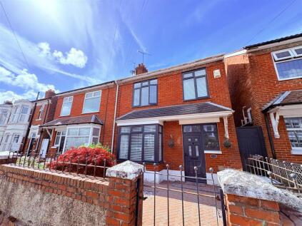 Langstone Road, Baffins