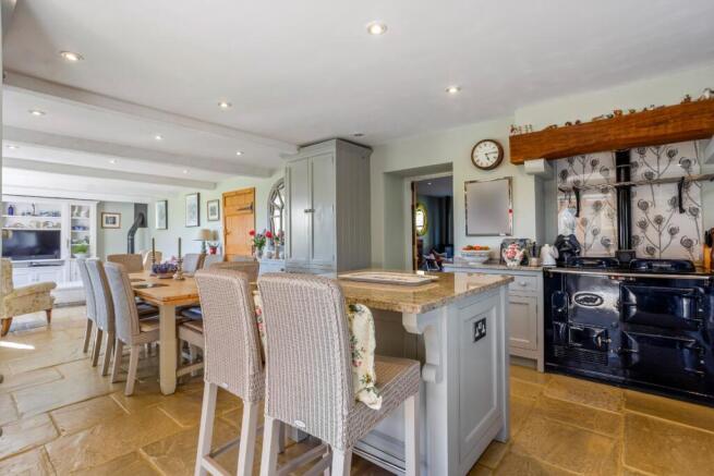 Nr Wedmore - Immaculate 4 Bedroom period property photo 4