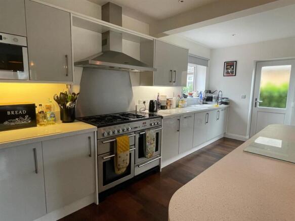 Kitchen,.jpg